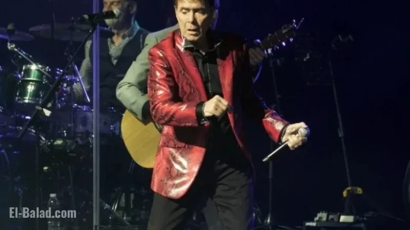 Cliff Richard Shines in ‘Can’t Stop Me Now Tour’ Live Photos