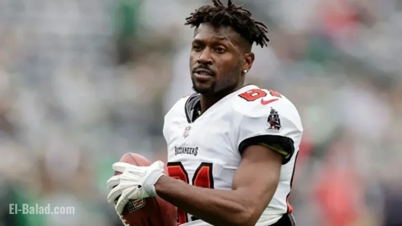 Ex-NFL Star Brown Denies Attempted Murder Charges
