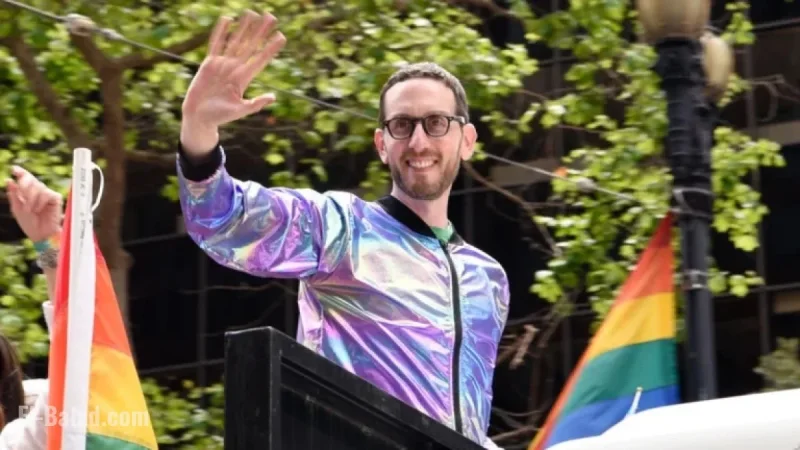 Woman Confronts Sen. Scott Wiener After Gym Expulsion Over Locker Room Incident