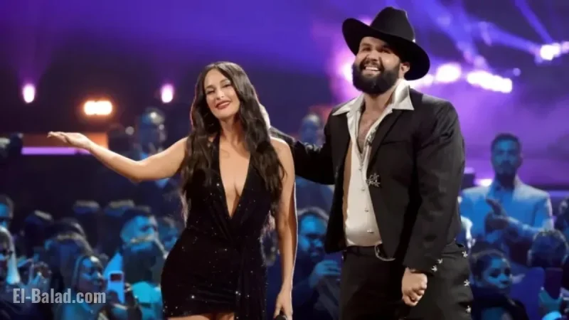 Kacey Musgraves, Carin León Debut ‘Lost in Translation’ Live at Latin Grammys