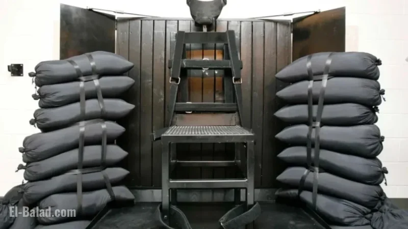 “Killer Who Taunted Police with Blood Message Faces Firing Squad”