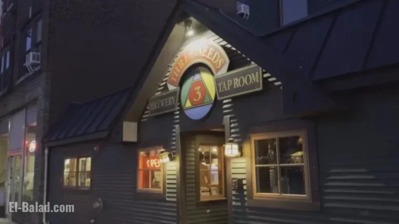 Burlington Bar Hosts “Pints for the Pantry” Food Shelf Event