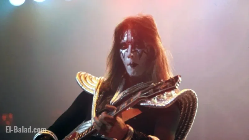 Kiss Honors Ace Frehley in First Concert After Guitarist’s Passing