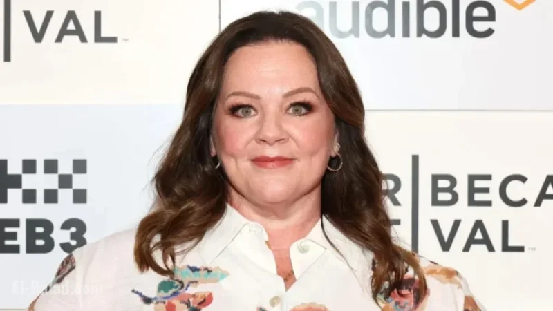 Melissa McCarthy Hosts ‘SNL’ for Sixth Time with New Musical Guest