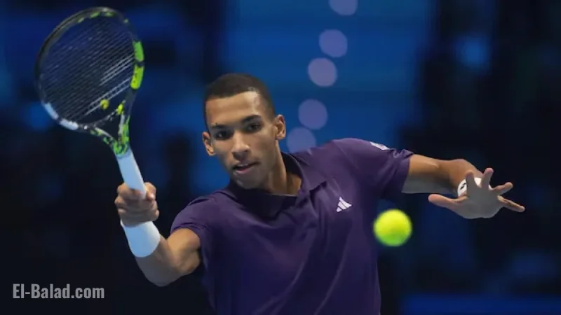 Alcaraz Defeats Auger-Aliassime to Reach ATP Finals Semis