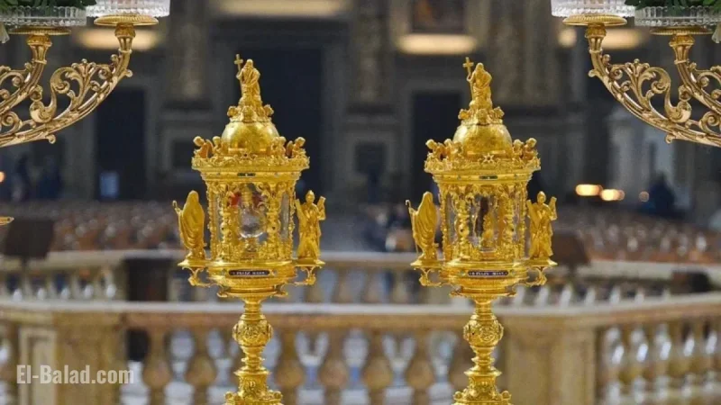 Relic of Christ’s Blood Displayed at San Salvatore in Lauro Shrine