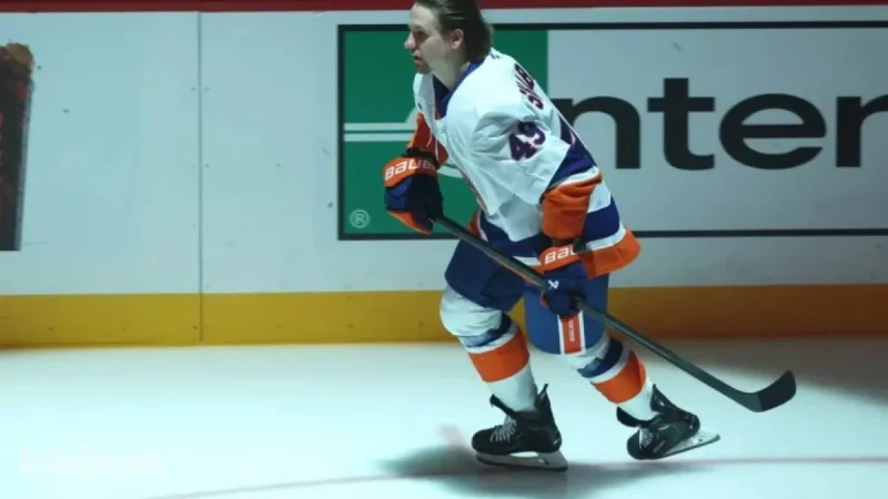 Maxim Shabanov Boosts Calum Ritchie in Islanders’ Lineup Return