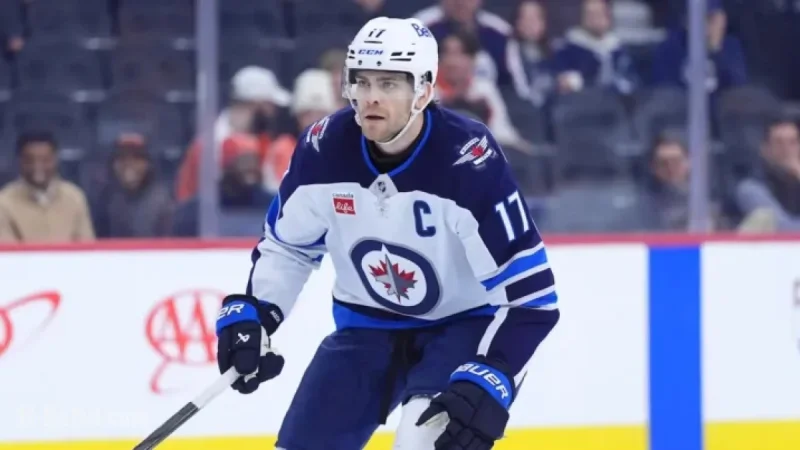 Jets Secure Captain Lowry with Five-Year Contract Extension