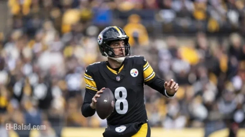 Aaron Rodgers Observes Steelers Practice Thursday