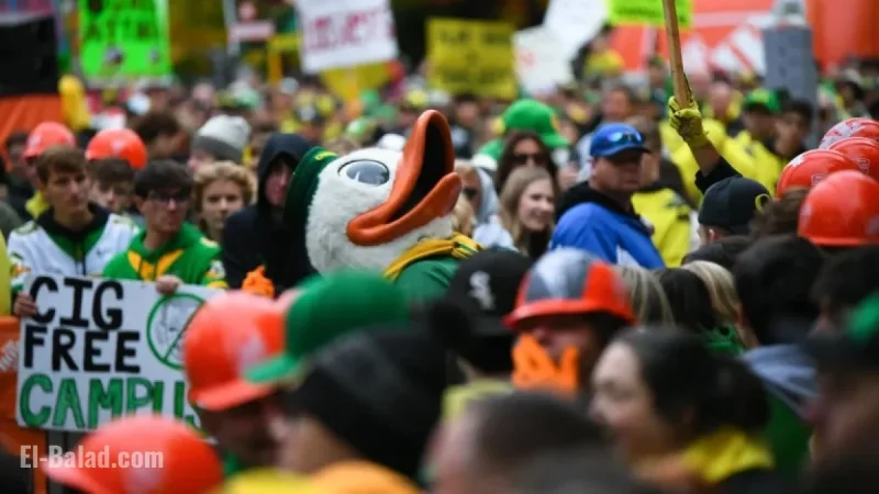 Pop Star Madison Beer Joins Justin Herbert in Eugene for ‘College GameDay’