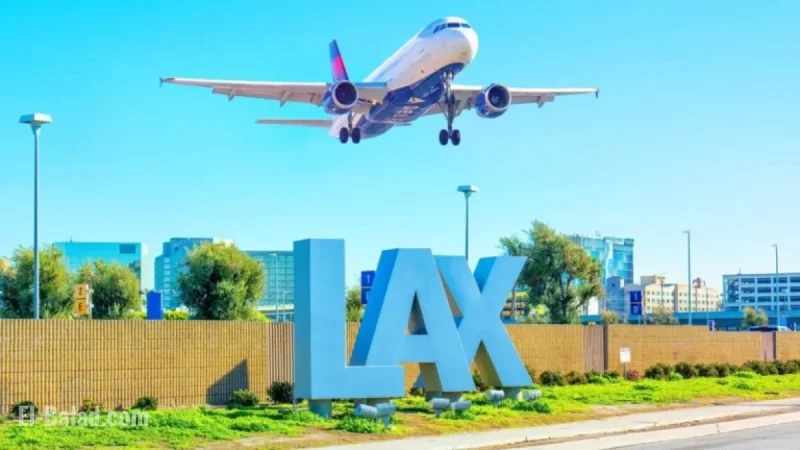 Record Crowds Fill LAX Terminals Like Never Before