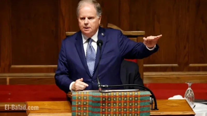 Democrat Candidate Cuts Republican Lead in Alabama – Poll Reveals