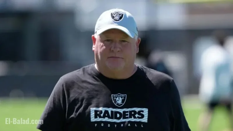 Raiders Dismiss Offensive Coordinator Kelly, Sources Report