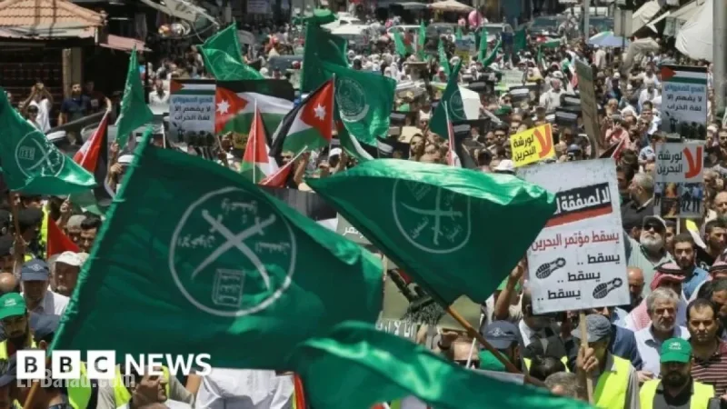 Trump Targets Sanctions on Specific Muslim Brotherhood Chapters