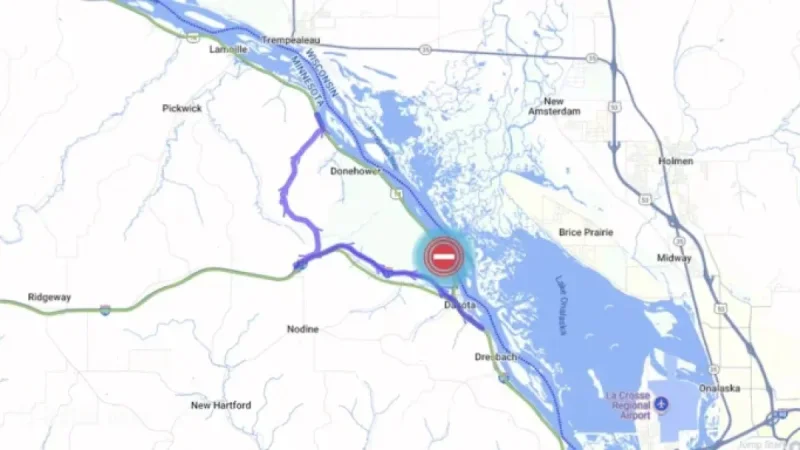 US Highway 61 Partially Closed After Crash