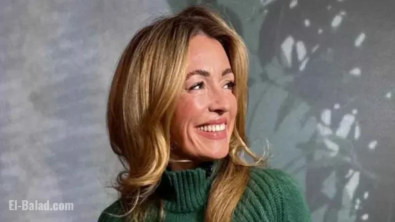 Cat Deeley Shows How to Stylishly Wear a Mini Skirt Over 40