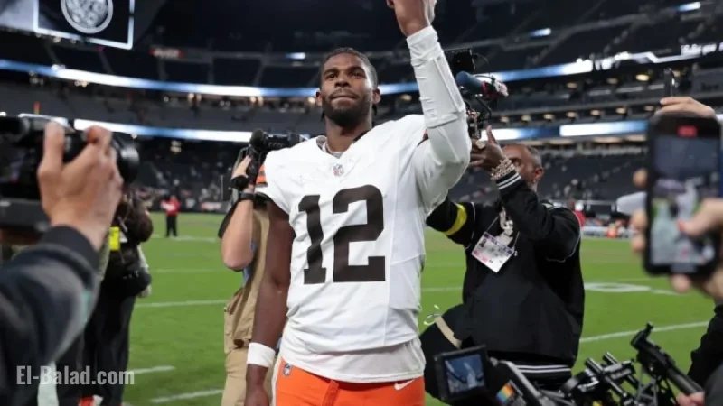 Stefanski Withholds Game Ball from Sanders After Winning Debut Against Raiders