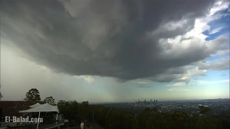Sydney storms snarl trains and cut power: latest Sydney weather, Sydney Trains status, and Penrith weather update