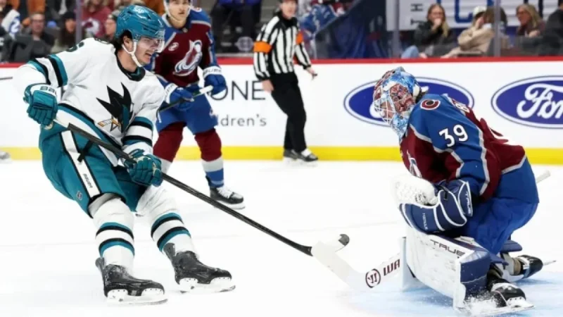 Blackwood’s 26 Saves Can’t Stop Avalanche’s 10th Straight Win Over Sharks