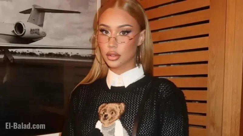 Iggy Azalea Stuns in Mini-Skirt, Brightening Your Day