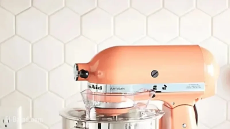 Save $200 on KitchenAid Stand Mixer in Black Friday Sale