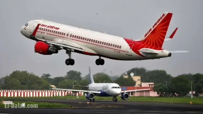Airbus Apologizes as Airlines Rush to Repair Recalled A320 Jets
