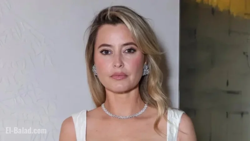 Australian Star Shines Post-Billionaire Breakup
