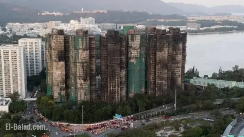 Canadian Witnesses Childhood Home Burn in Hong Kong Fire Killing 100+