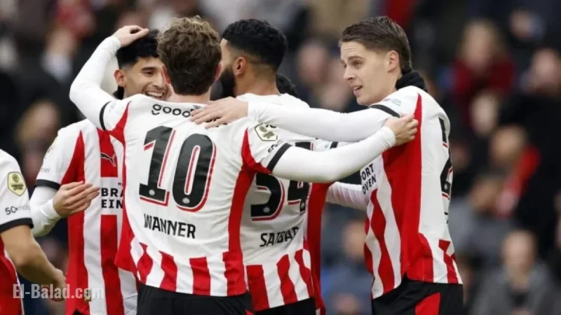 LIVE Eredivisie: Joey Veerman Quickly Scores for PSV Against FC Volendam