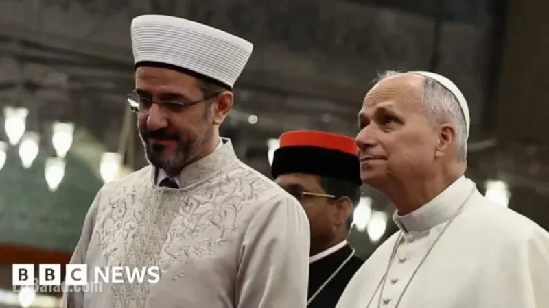 Pope Leo Tours Istanbul’s Iconic Blue Mosque