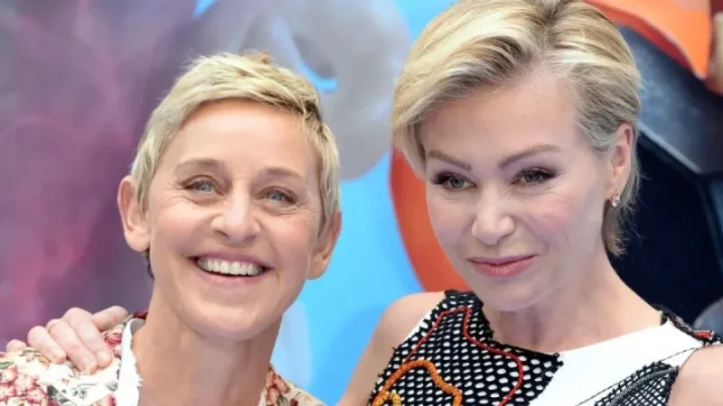 Ellen DeGeneres and Portia de Rossi Return to the U.S. After Exile