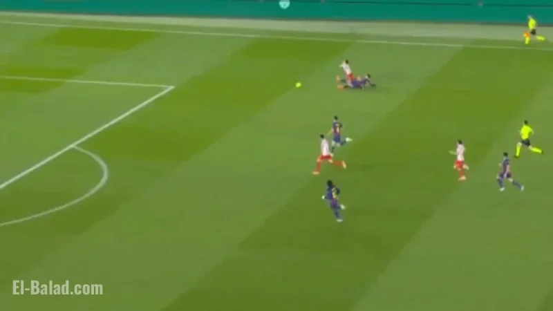 Atlético Demands Red Card for Gerard Martín After Denying Giuliano’s Breakaway