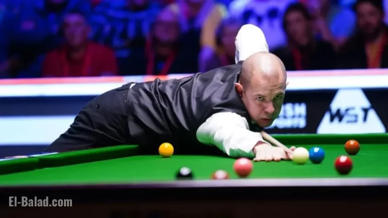 Barry Hawkins Aims for First Triple Crown Victory at UK Championship
