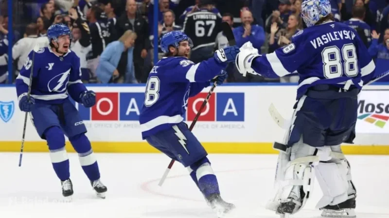 Lightning Pursue Eighth Consecutive Victory Against Islanders