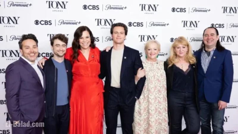 Director Highlights Jonathan Groff with Closeups in ‘Merrily We Roll Along’ Pro-Shot