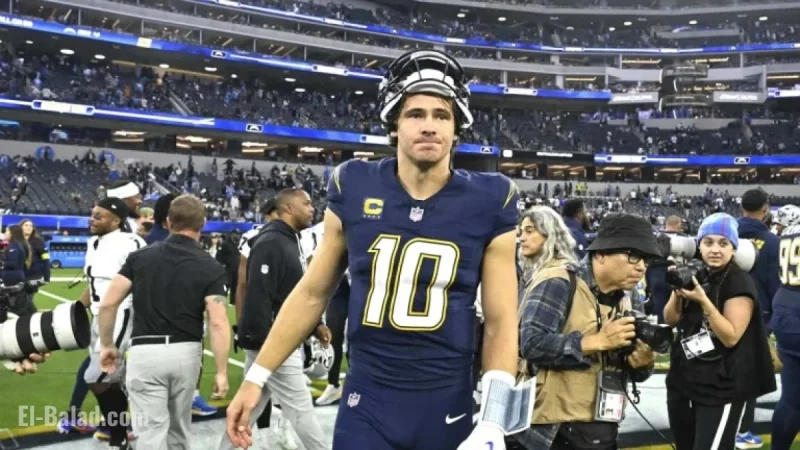 Justin Herbert Misses Practice Following Left Hand Surgery