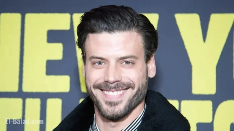 Scott Actor François Arnaud Addresses Real-Life Sexuality Amid Heated Rivalry Rumors