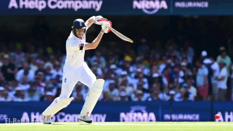 Zak Crawley Calms Nerves with Strong Bounce-back After Perth Pair in Ashes 2025-26
