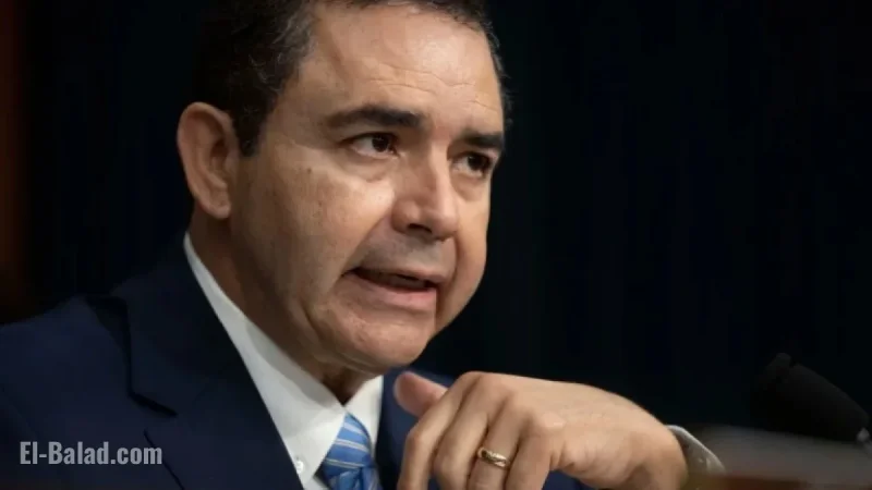 Trump Criticizes Cuellar’s Re-election Bid as Democrat Post-Pardon