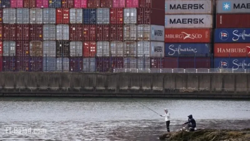 China Achieves $1 Trillion Trade Surplus in 11 Months Despite US Shipment Dip
