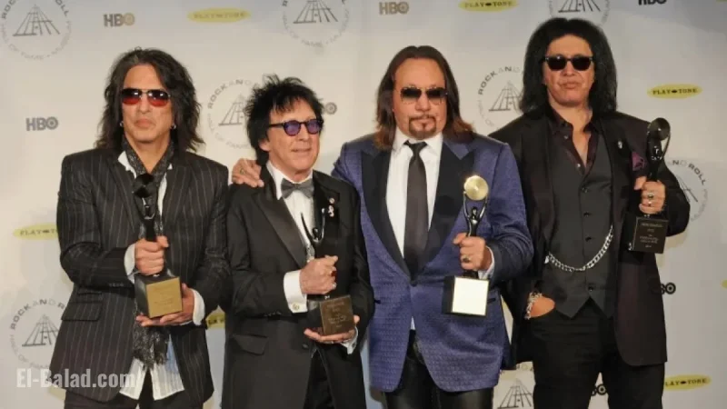 Gene Simmons Attributes Ace Frehley’s Death to ‘Bad Decisions’