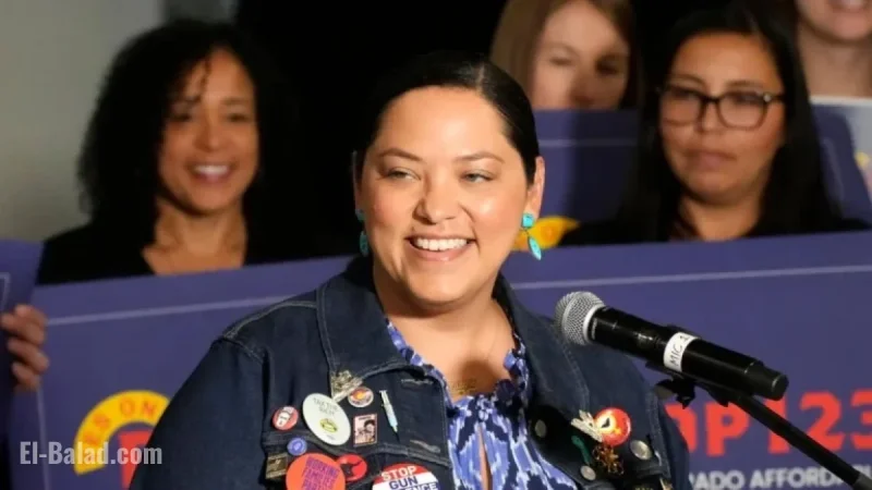 Progressive Candidate Challenges Colorado Sen. John Hickenlooper in Primary Race
