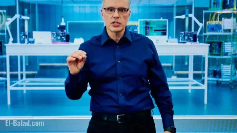 Apple Chip Chief Assures Staff of Continued Leadership