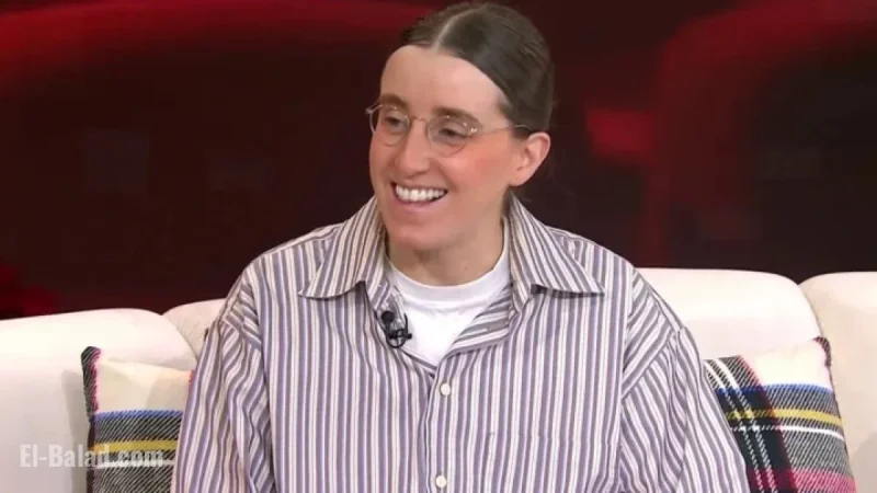 Robby Hoffman Discusses John Mulaney’s Direction of Her Comedy Special