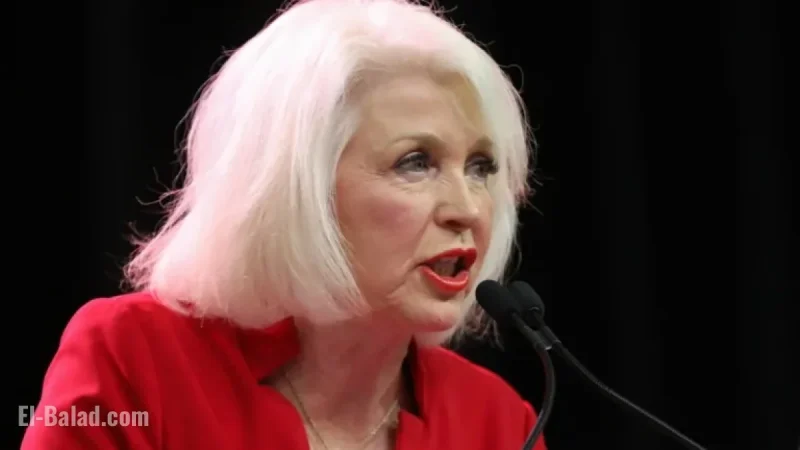 Trump Asserts Pardoning Imprisoned Mesa Clerk Tina Peters