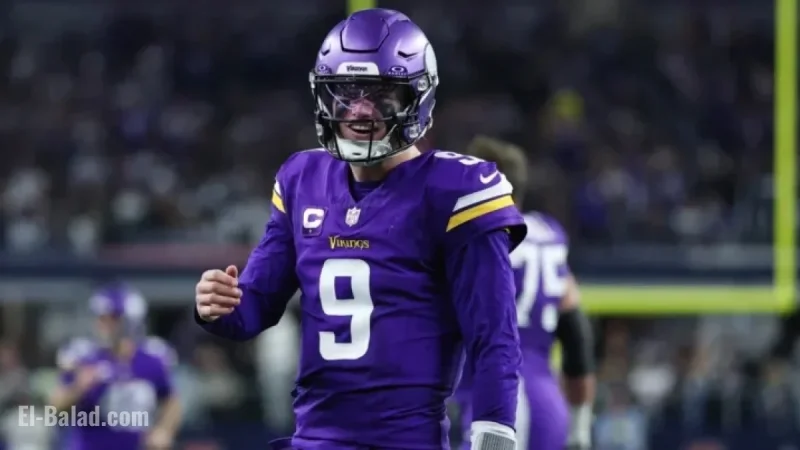 Cowboys Edge Vikings 20-17 in Third Quarter Sunday Night Football Update