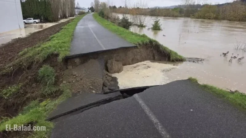 Green River Levee Failure Triggers Flash Flood Warning in King County