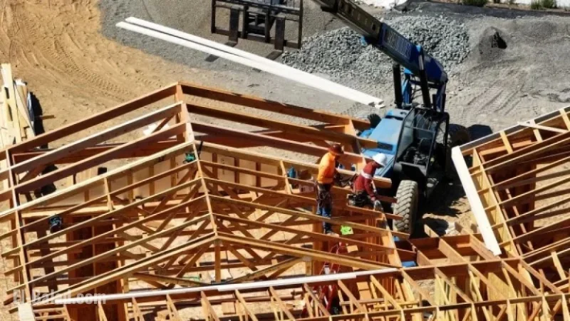 U.S. Economy Strength Assessed: New Insights Expected Soon