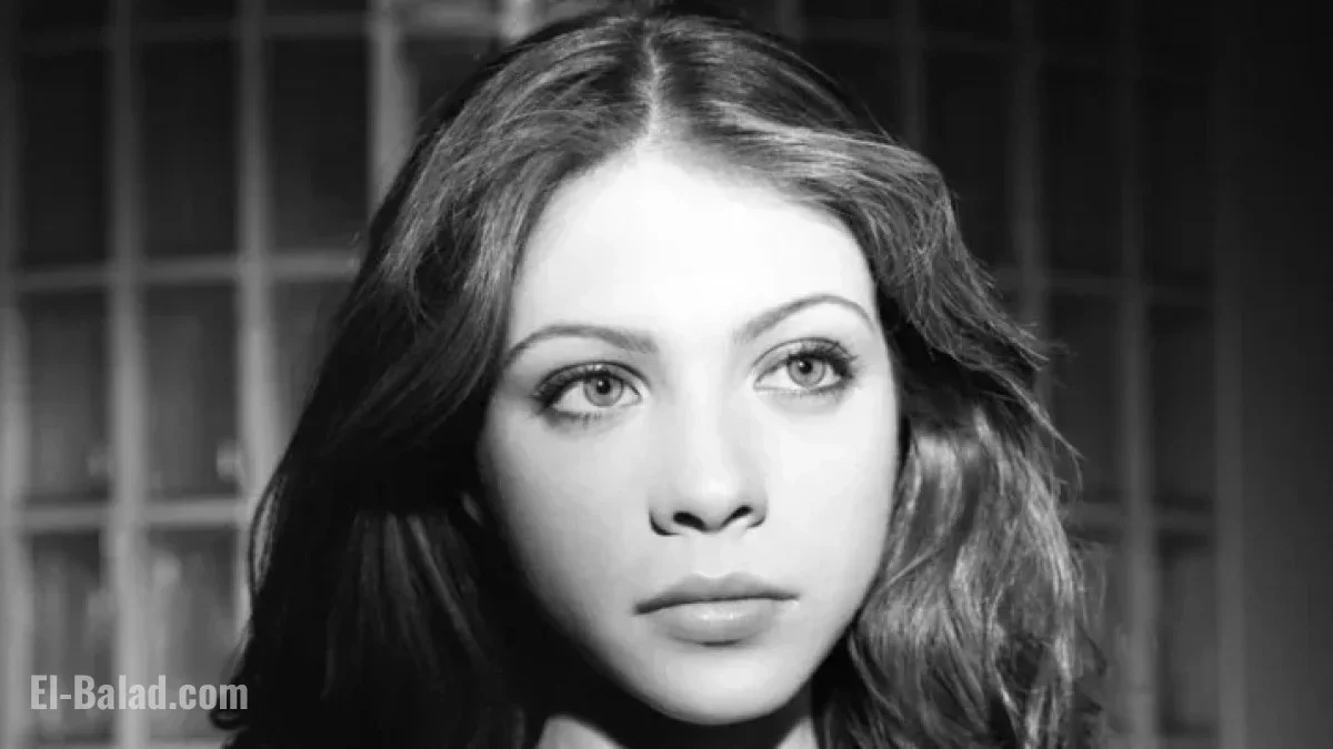 Michelle Trachtenberg Excels in Villainous Roles