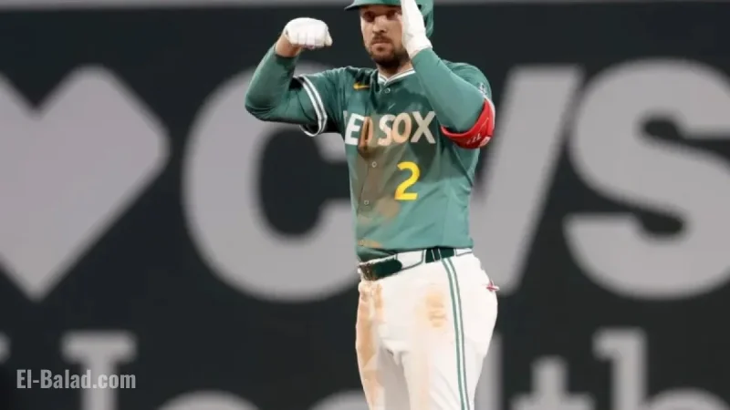 MLB Insider Predicts Lucrative Contract for Alex Bregman